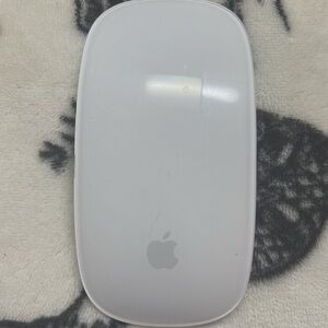 Apple Magic Mouse